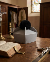 Biretta Tricorno - Grigio/Nero - con ponpon