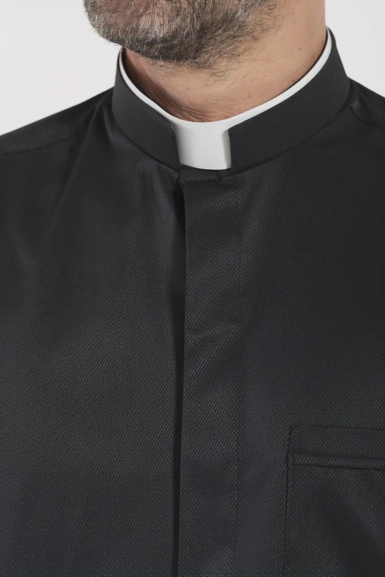 Priesterhemd Avignone - Schwarz - Römischer Kragen - Elastisch - Langarm
