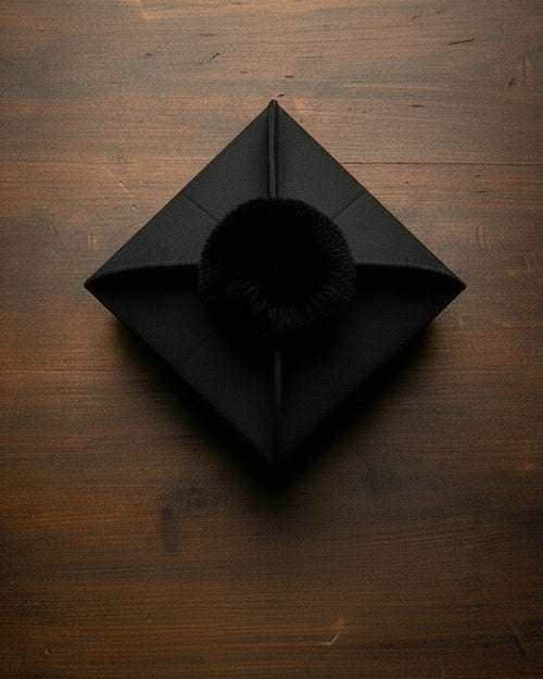 Berretta Quadricorno - Nero - con ponpon