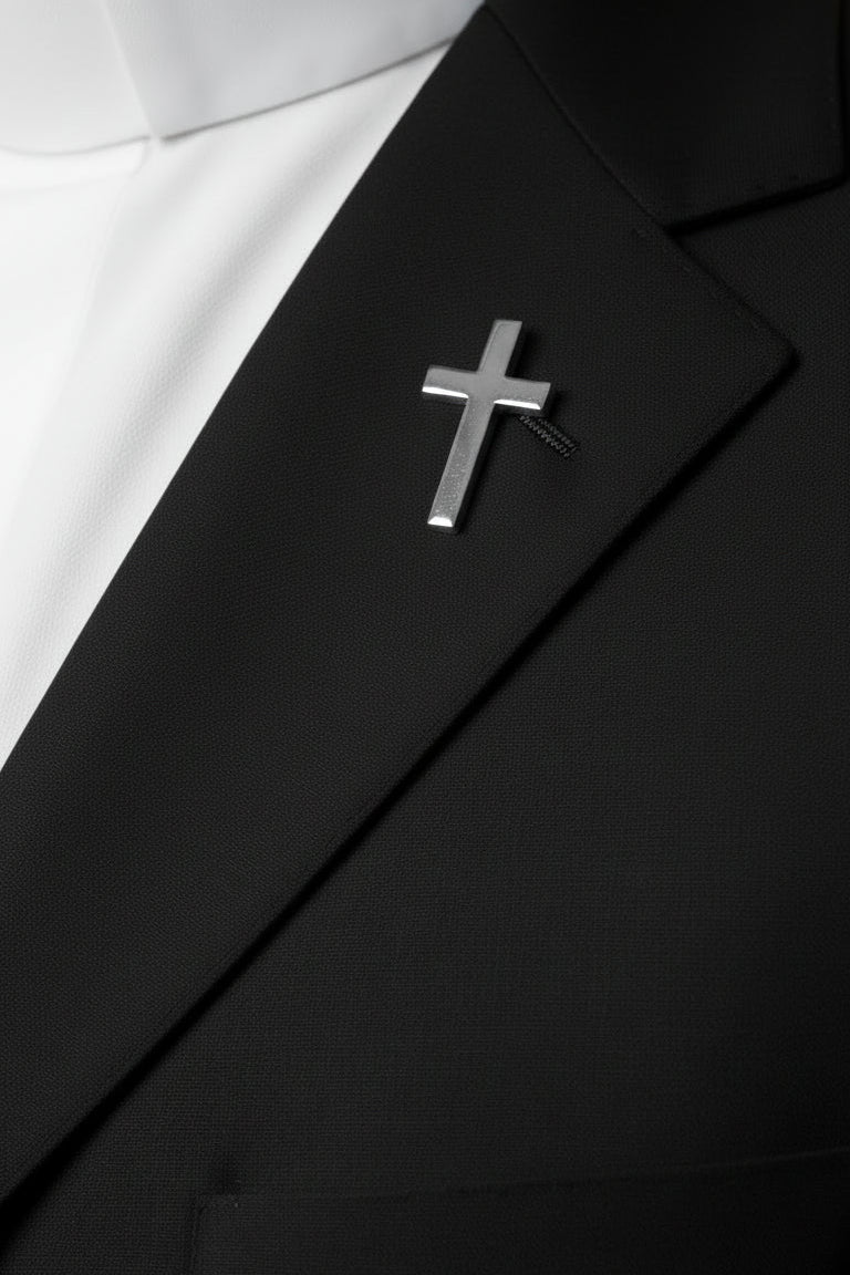 Metal Cross - Brooch - Silver